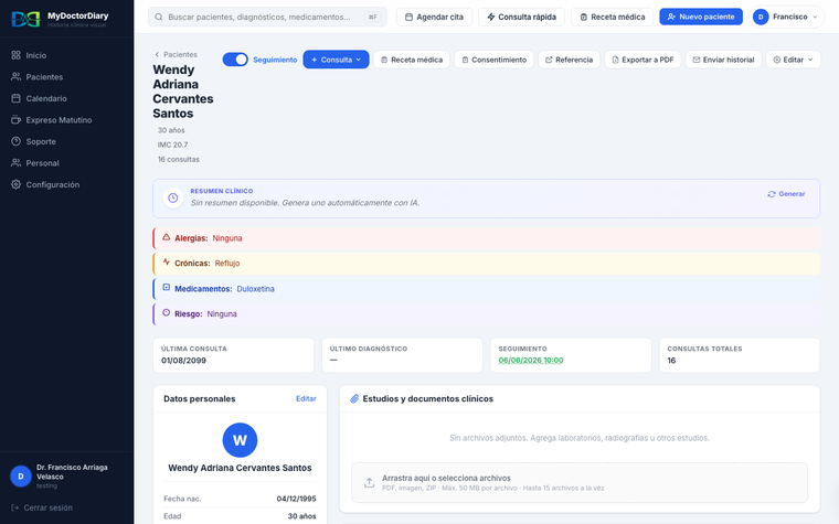 Expediente clínico con documentos y resumen generado por IA — MyDoctorDiary